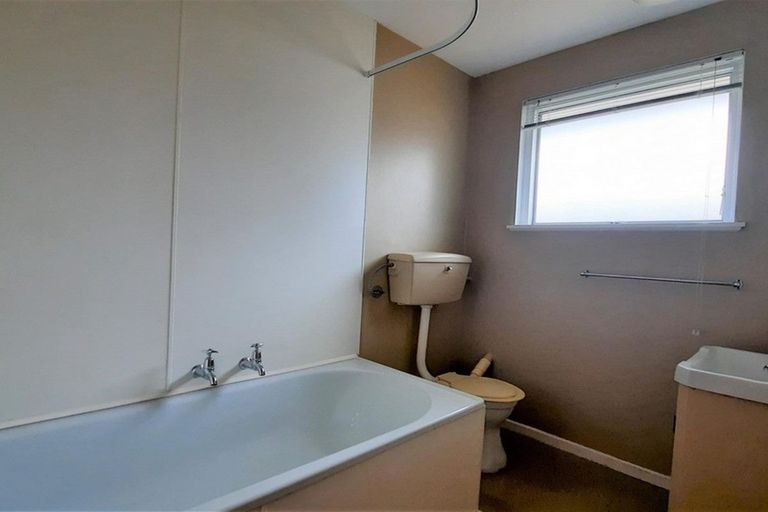 Photo of property in 1/24 Longfellow Street, Sydenham, Christchurch, 8023