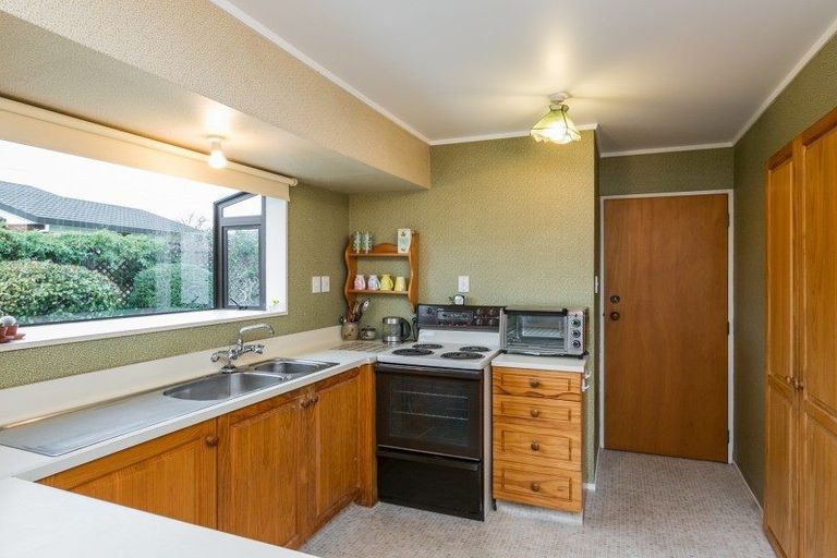 Photo of property in 6a Brookvale Road, Havelock North, 4130