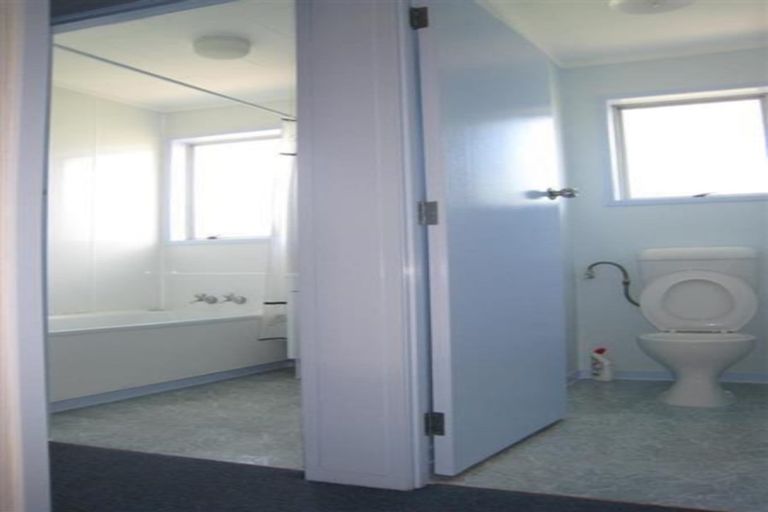 Photo of property in 1/125 Gills Road, Bucklands Beach, Auckland, 2014