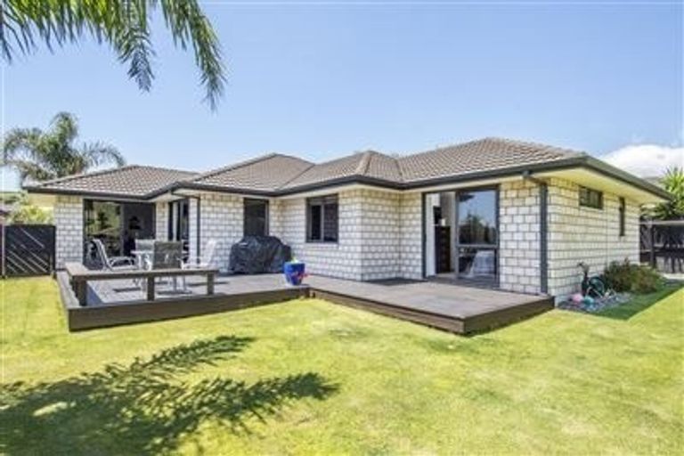 Photo of property in 46 Rosella Drive, Welcome Bay, Tauranga, 3112