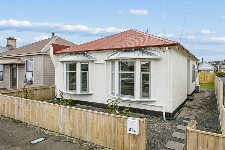 Photo of property in 218 Oxford Street, South Dunedin, Dunedin, 9012