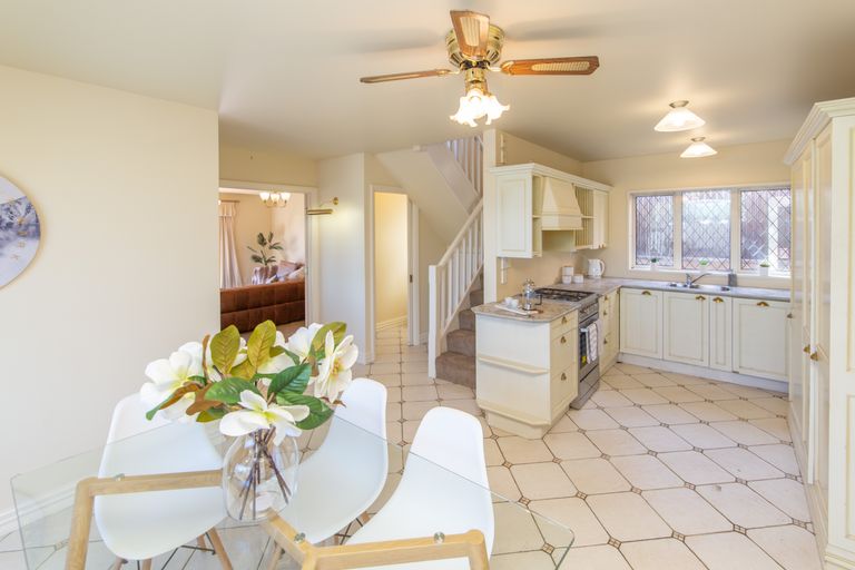 Photo of property in 11a Bridge Street, New Brighton, Christchurch, 8062