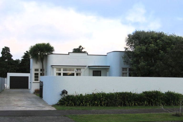Photo of property in 25 Guy Avenue, Takaro, Palmerston North, 4410