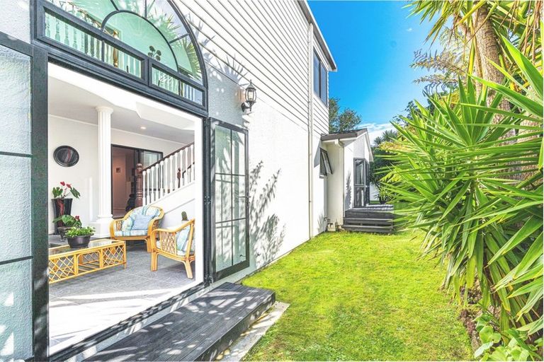 Photo of property in 10 Ander Place, Takapuna, Auckland, 0622