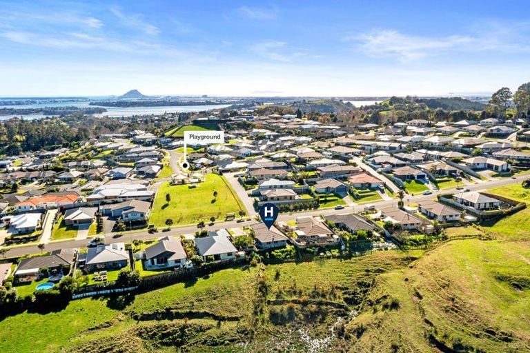 Photo of property in 234 Ballintoy Park Drive, Welcome Bay, Tauranga, 3175