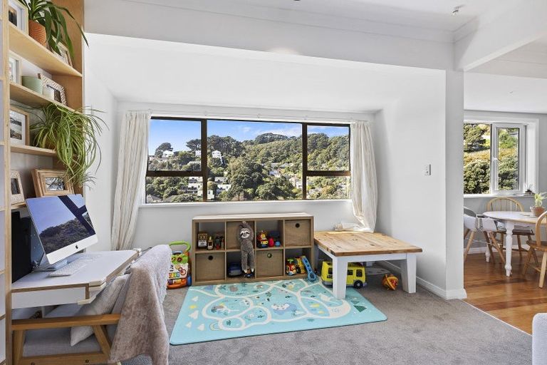 Photo of property in 14 Leveson Street, Strathmore Park, Wellington, 6022