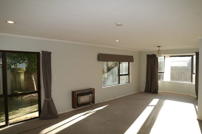 Photo of property in 5/381f Kapiti Road, Paraparaumu Beach, Paraparaumu, 5032