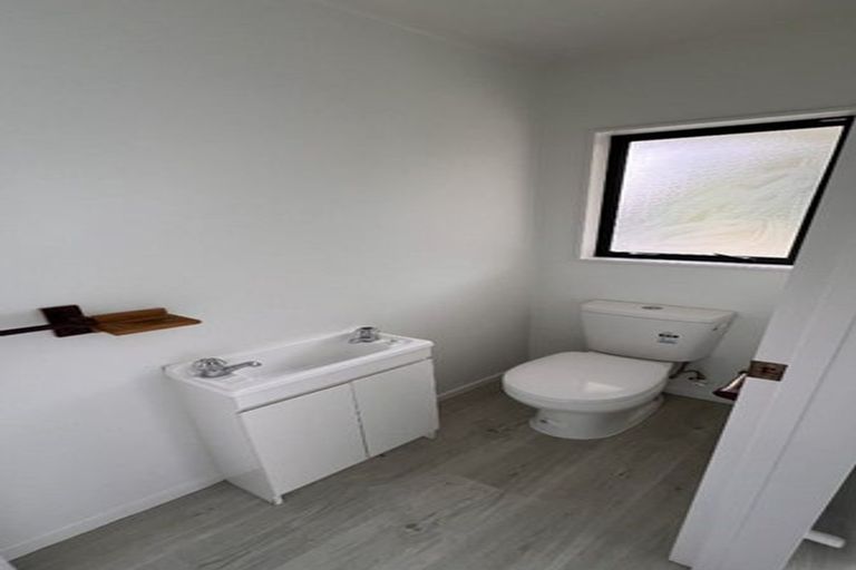 Photo of property in 27a Kentwood Drive, Woodridge, Wellington, 6037