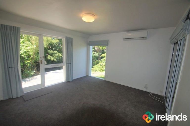 Photo of property in 9 Woodford Terrace, Ilam, Christchurch, 8053