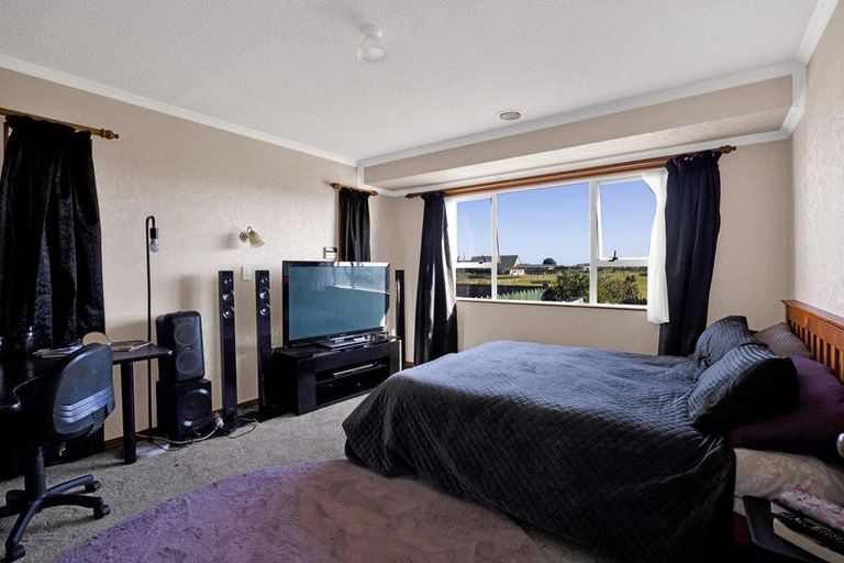 Photo of property in 11 Ponderosa Place, Opunake, 4616