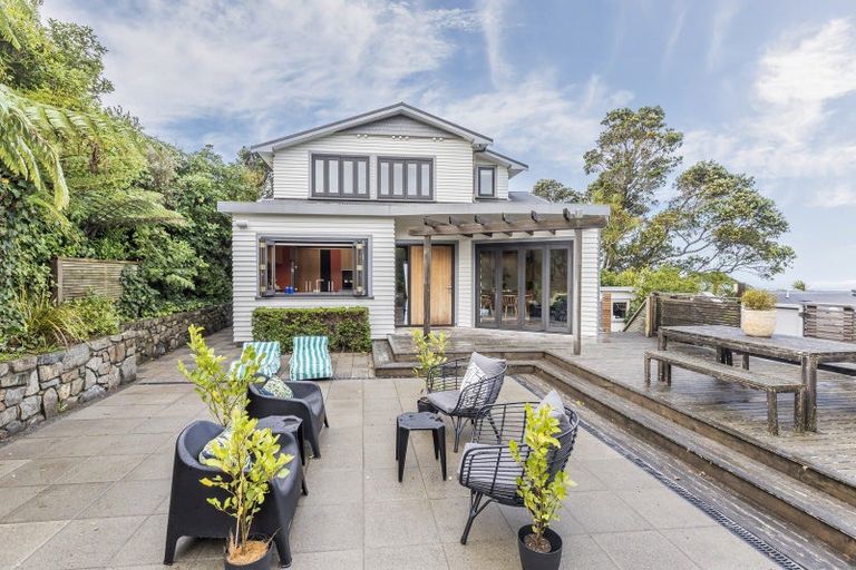 Photo of property in 169 Karepa Street, Brooklyn, Wellington, 6021