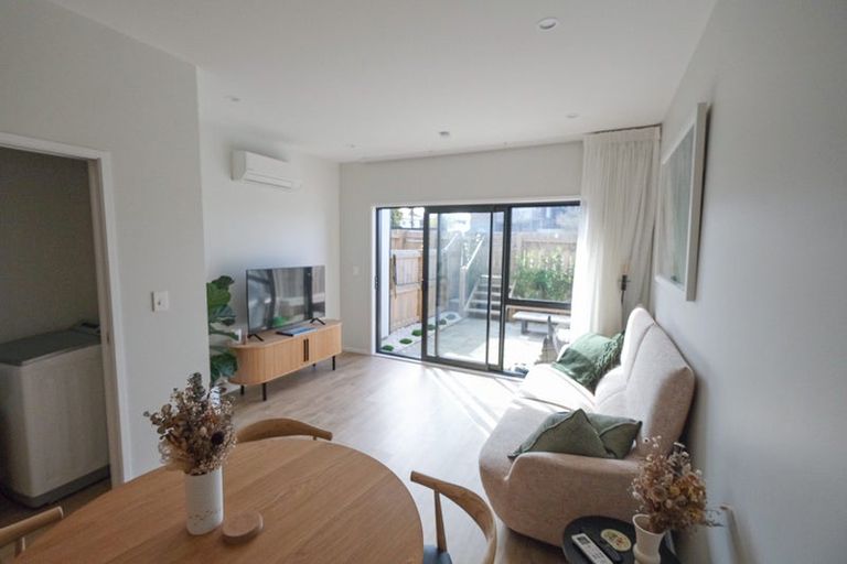 Photo of property in 4/2 Waipa Street, Birkenhead, Auckland, 0626