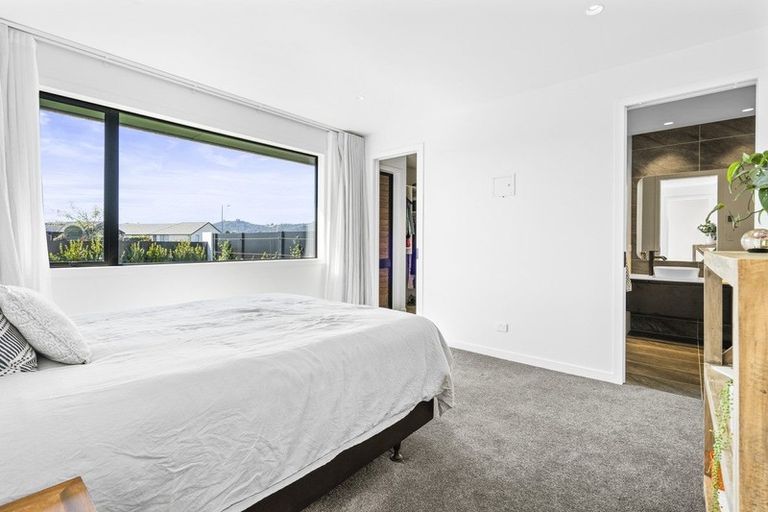 Photo of property in 2/11 Kaniera Terrace, Cambridge, 3434