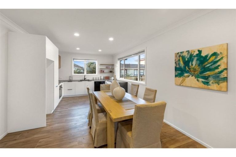 Photo of property in 1a Lincoln Road, Bluff Hill, Napier, 4110