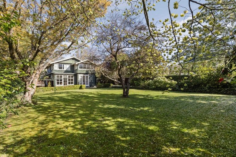 Photo of property in 55 Leinster Road, Merivale, Christchurch, 8014