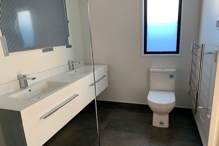 Photo of property in 9 Waituna Street, Pegasus, 7612