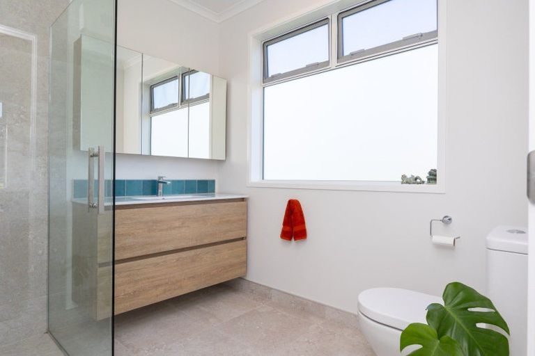 Photo of property in 1 Ashgrove Lane, Ashhurst, Palmerston North, 4470