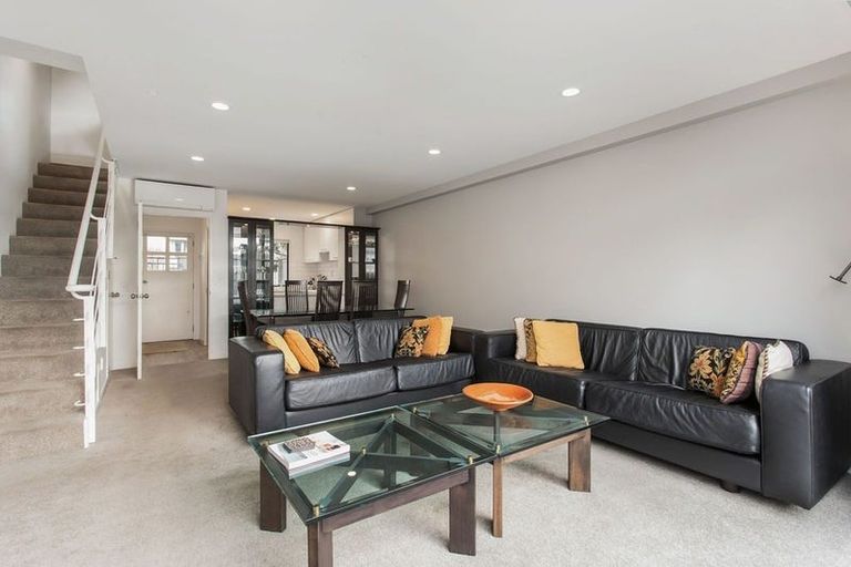 Photo of property in 2/45 Chester Street West, Christchurch Central, Christchurch, 8013