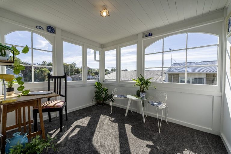 Photo of property in 12 Roslyn Terrace, West End, Timaru, 7910