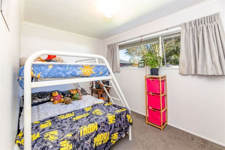 Photo of property in 2/109 Gayhurst Road, Dallington, Christchurch, 8061