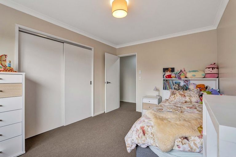 Photo of property in 4 Larlin Drive, Hawera, 4675