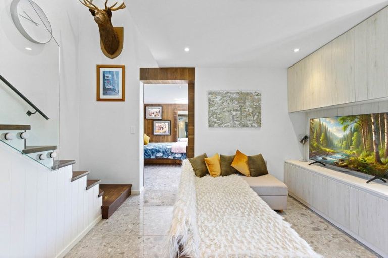 Photo of property in Butel Park, 15 Essex Avenue, Arrowtown, 9302