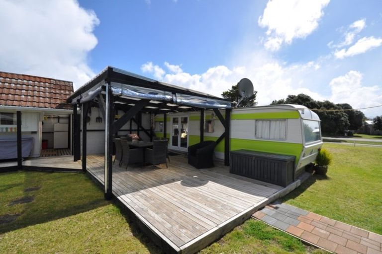 Photo of property in 145 Vista Paku, Pauanui, Hikuai, 3579