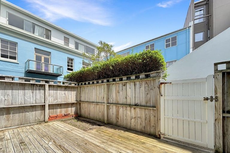Photo of property in 5/30 Hanson Street, Mount Cook, Wellington, 6021