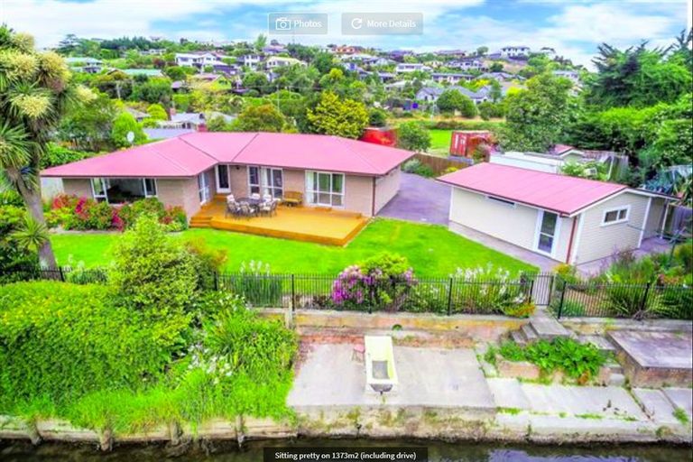 Photo of property in 426 Cashmere Road, Westmorland, Christchurch, 8025