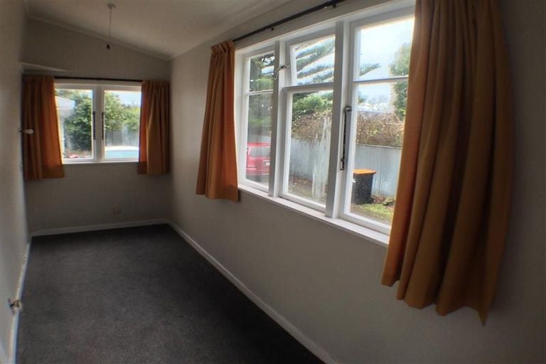 Photo of property in 309 College Street, West End, Palmerston North, 4410