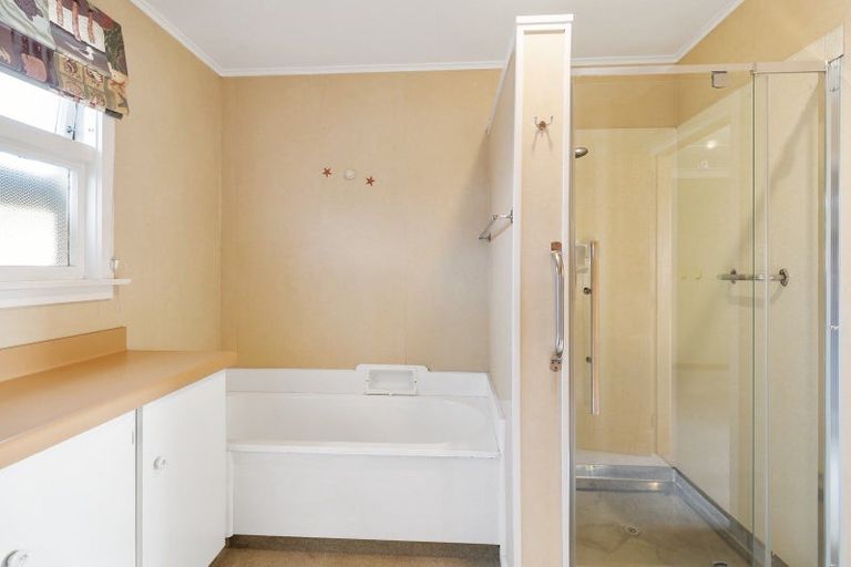 Photo of property in 42 Whitcombe Street, Temuka, 7920