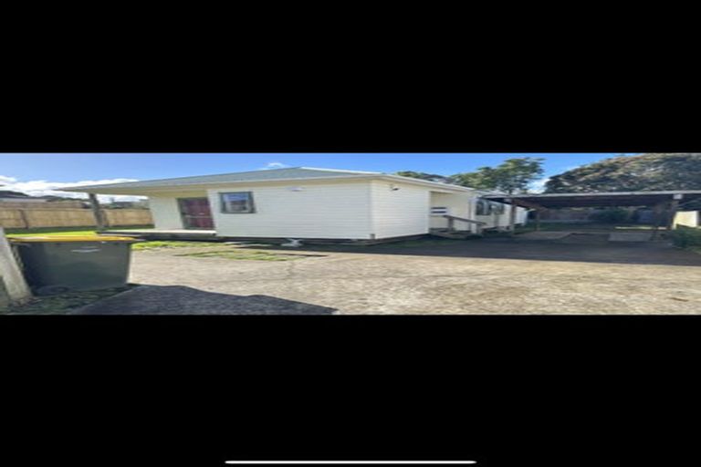 Photo of property in 42 Friedlanders Road, Manurewa, Auckland, 2102