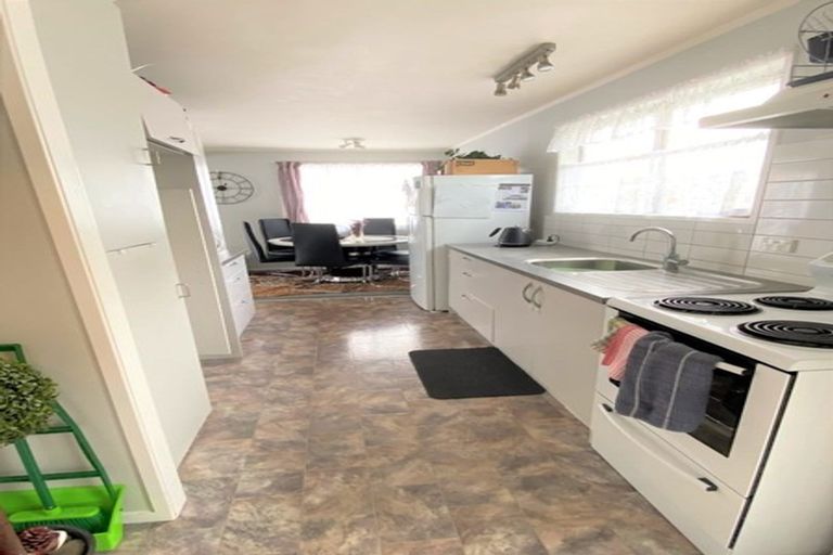 Photo of property in 27 Sidey Avenue, Clover Park, Auckland, 2019