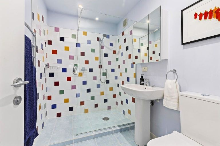 Photo of property in 74 Falkirk Avenue, Seatoun, Wellington, 6022