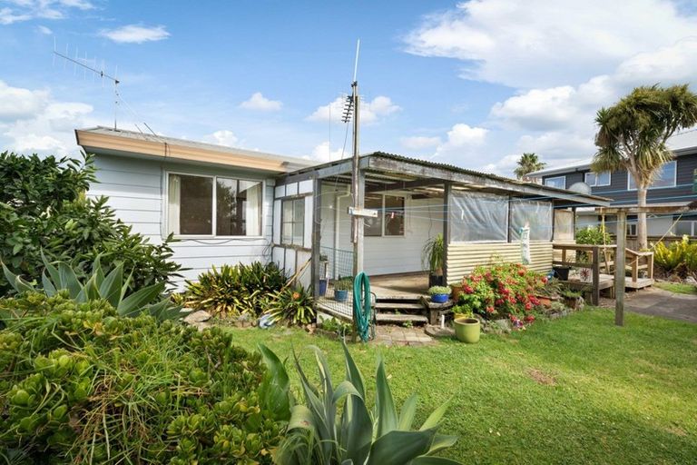 Photo of property in 34 Koutunui Road, Athenree, Waihi Beach, 3177