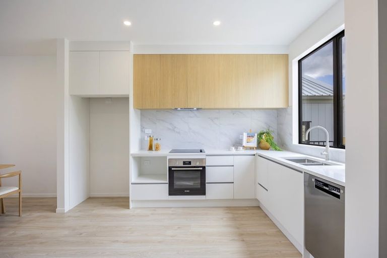 Photo of property in 14 Oopunga Road, Pukekohe, 2120