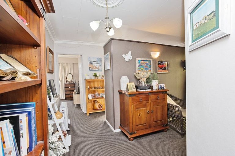 Photo of property in 36 Lime Street, Newfield, Invercargill, 9812