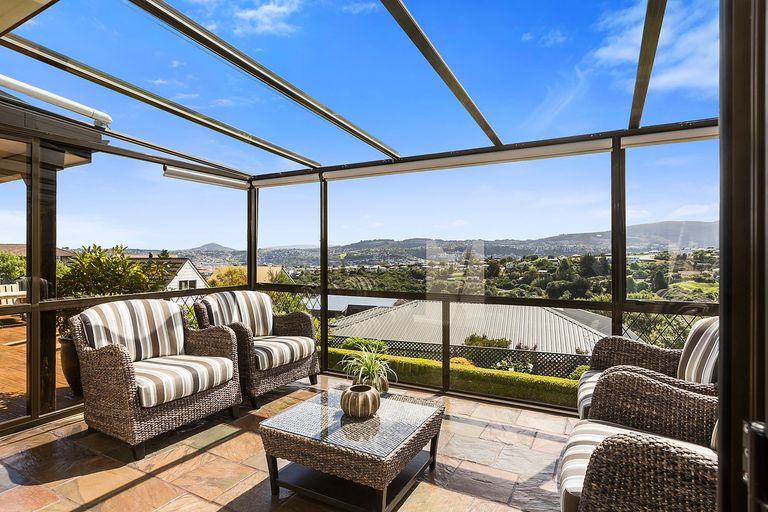 Photo of property in 5 Beverley Place, Waverley, Dunedin, 9013