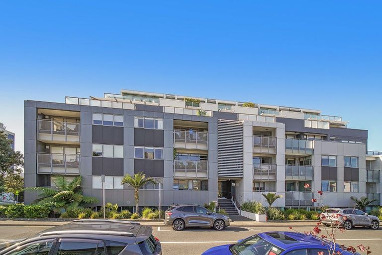 Photo of property in Maison Apartments, 210/16 Huron Street, Takapuna, Auckland, 0622