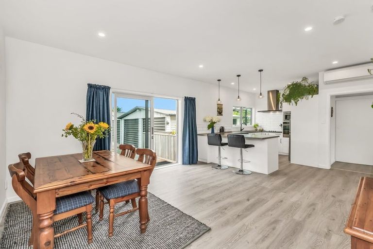 Photo of property in 10 Flannery Street, Leeston, 7632