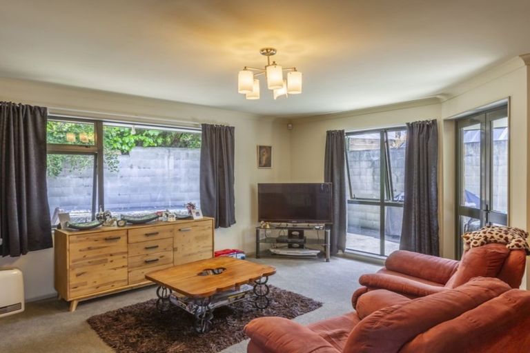 Photo of property in 23 Millennium Heights, Flagstaff, Hamilton, 3210