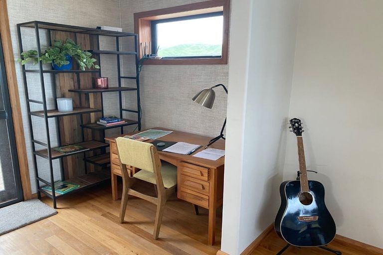 Photo of property in 55 Scarlys Way, Okitu, Gisborne, 4010