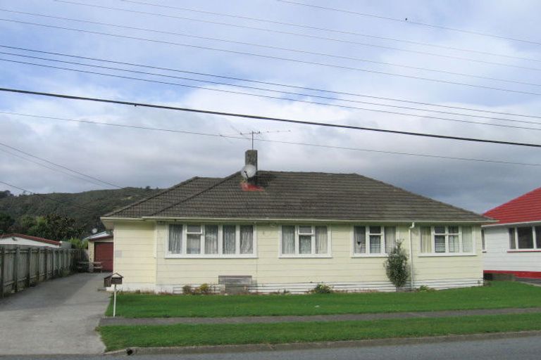 Photo of property in 1190 Taita Drive, Taita, Lower Hutt, 5011