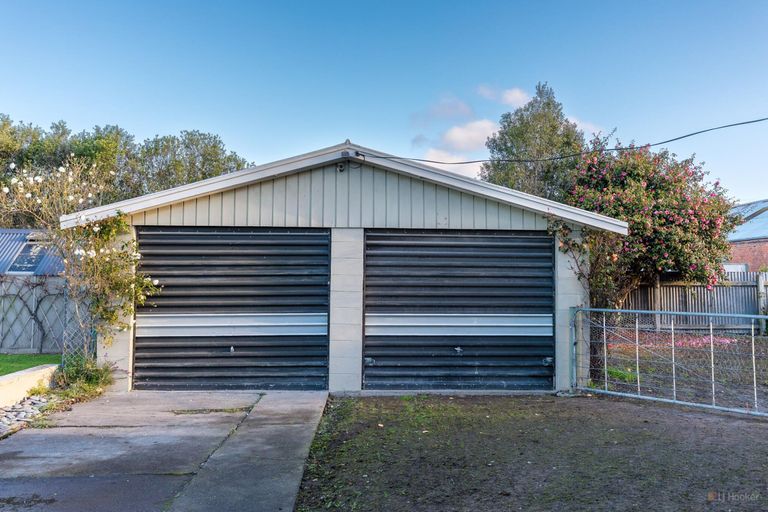 Photo of property in 2 Kennedy Crescent, Waimate, 7924