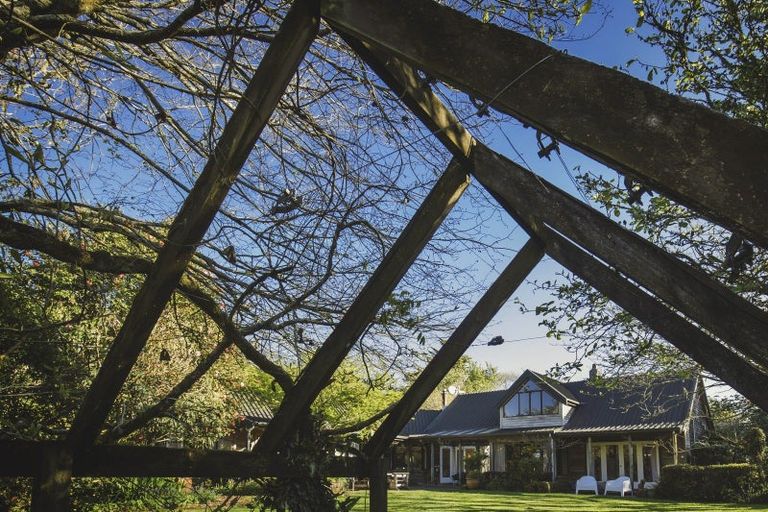 Photo of property in 195 Dudley Road Upper, Inglewood, 4386