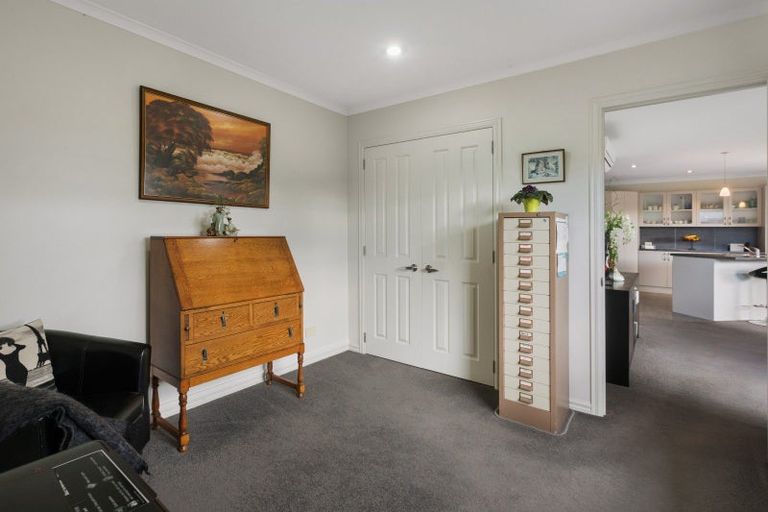 Photo of property in 8 Kasey Josh Place, Katikati, 3129