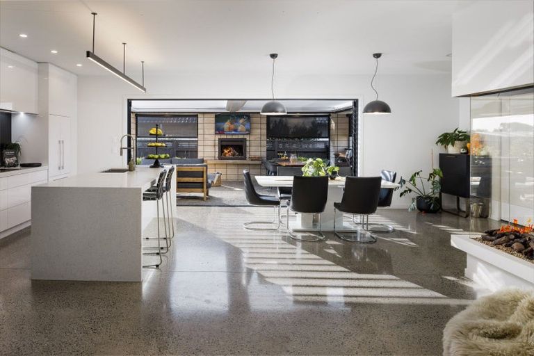 Photo of property in 47 Jarrett Terrace, Leamington, Cambridge, 3432