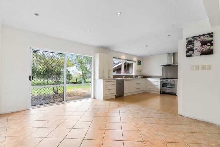 Photo of property in 1230 Alfriston Road, Alfriston, Manurewa, 2576