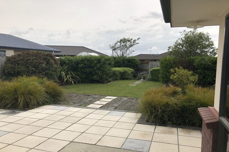 Photo of property in 115 Schnell Drive, Kelvin Grove, Palmerston North, 4414