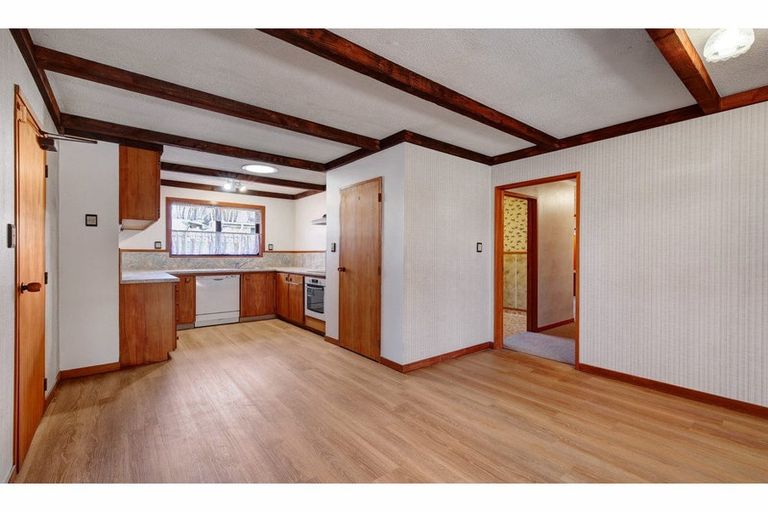 Photo of property in 95 Momorangi Crescent, Redwood, Christchurch, 8051